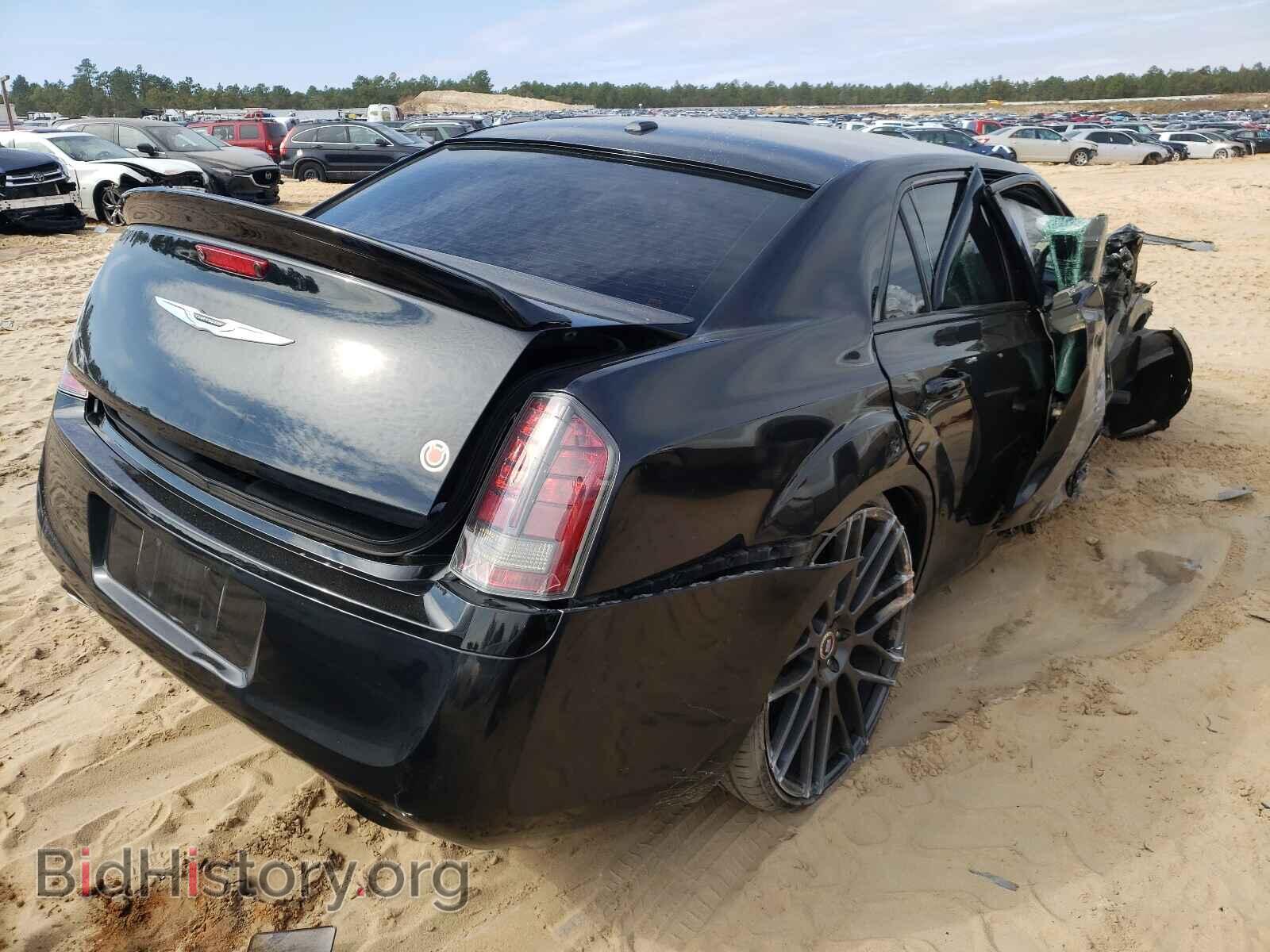 2014 CHRYSLER 300 - VIN: 2C3CCABT9EH305764 - Фото 4