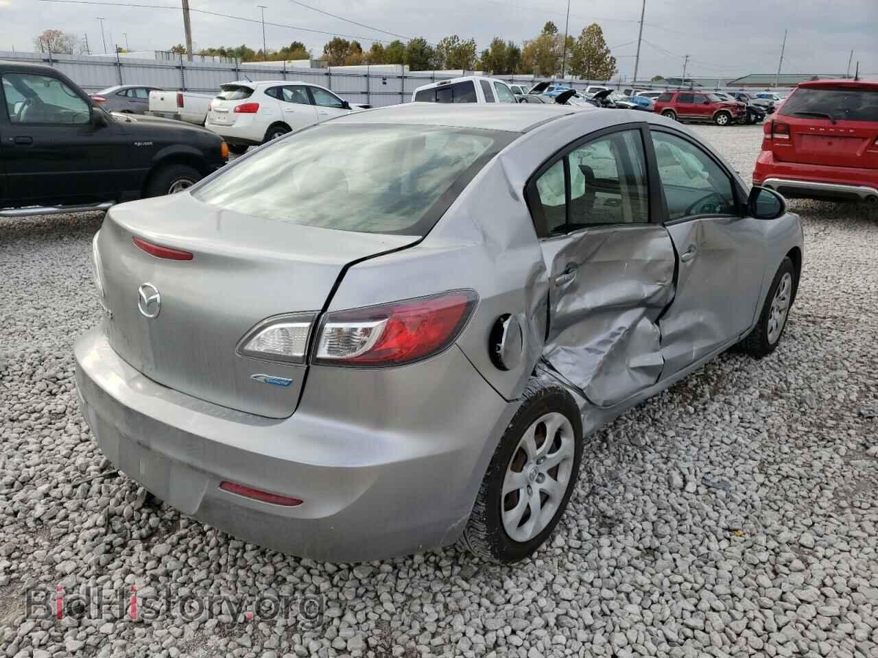 2013 MAZDA 3 - VIN: JM1BL1U73D1718137 - Фото 4