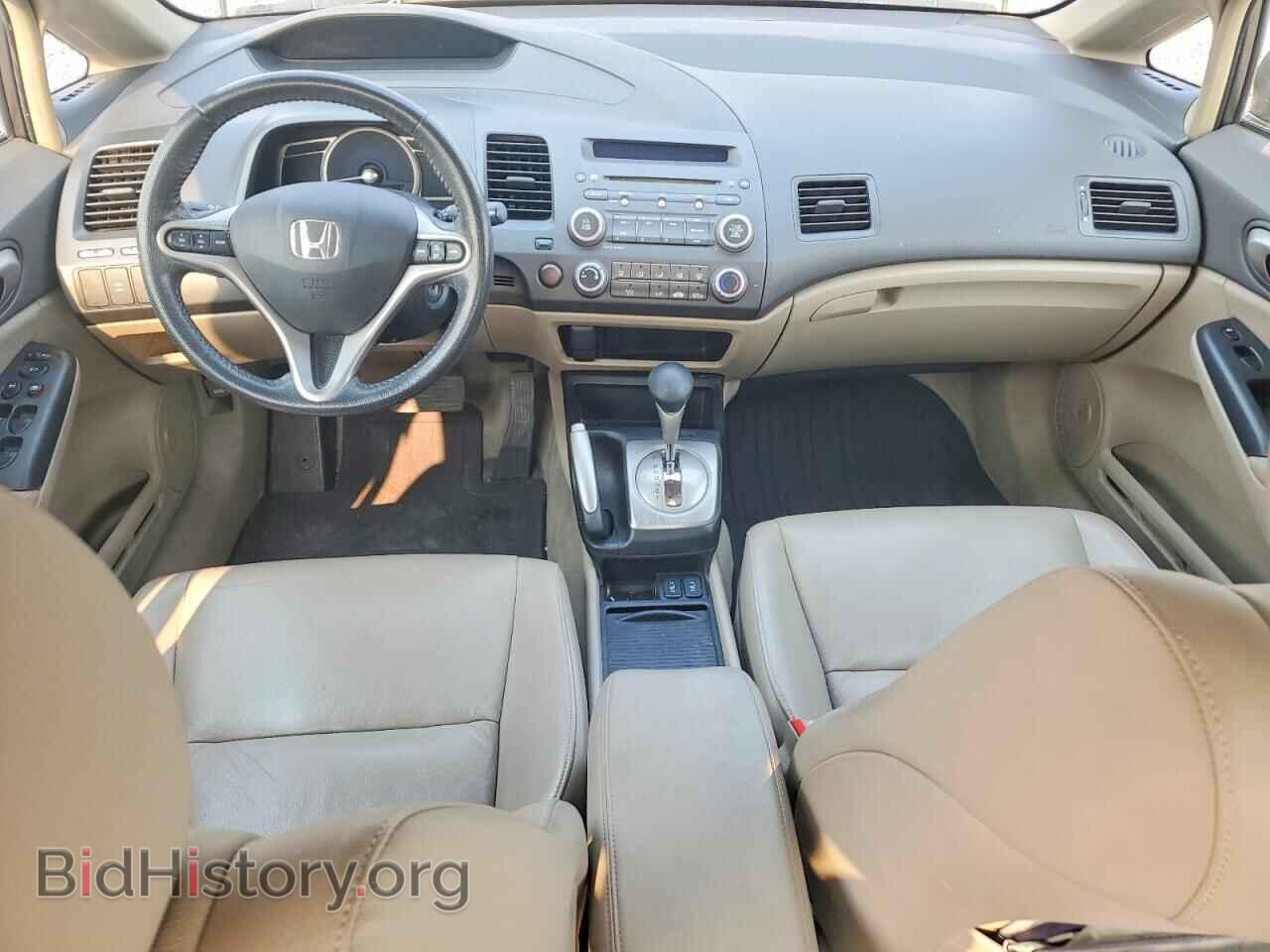 2010 HONDA CIVIC - VIN: 19XFA1F9XAE011745 - Photo 8