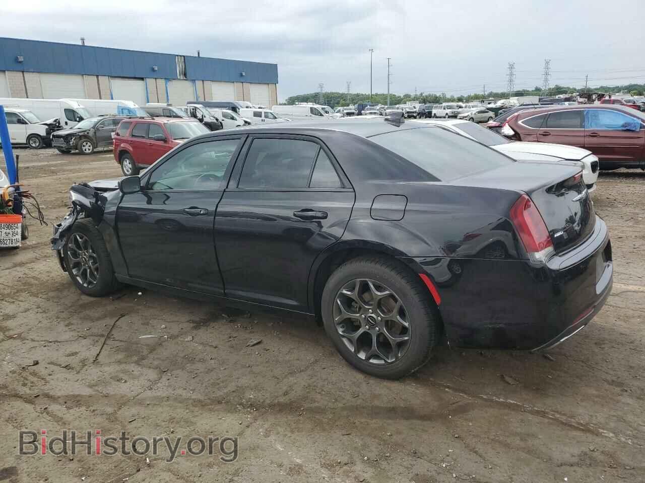2017 CHRYSLER 300 - VIN: 2C3CCAGG8HH591770 - Фото 2
