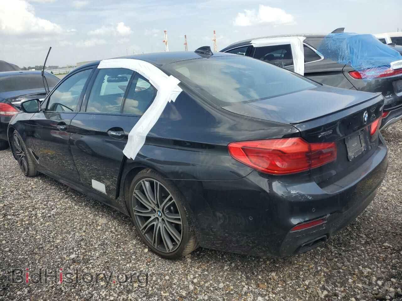 2018 BMW M5 - VIN: WBAJB9C53JG464075 - Фото 2