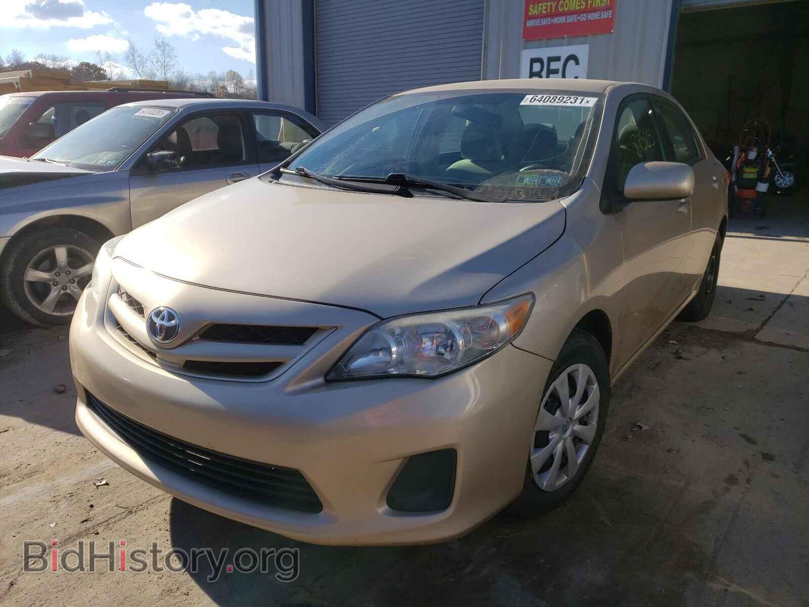 2011 TOYOTA COROLLA - VIN: 2T1BU4EE6BC552667 - Фото 2