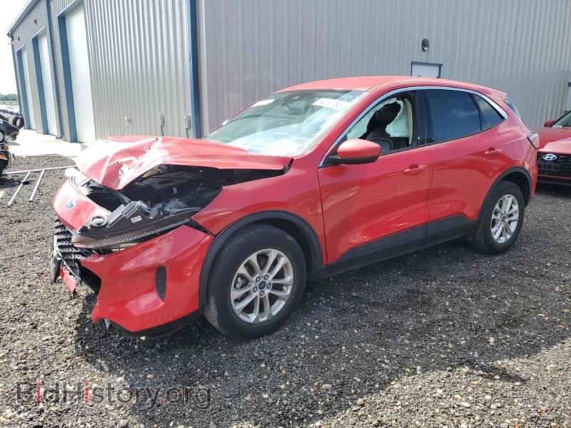 2020 Ford ESCAPE SE (VIN 1FMCU9G63LUA94660) — photo 1 of 13, Copart, damage: front end