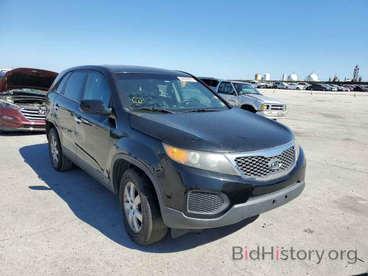 Photo 5XYKT3A17BG001426 - KIA SORENTO 2011