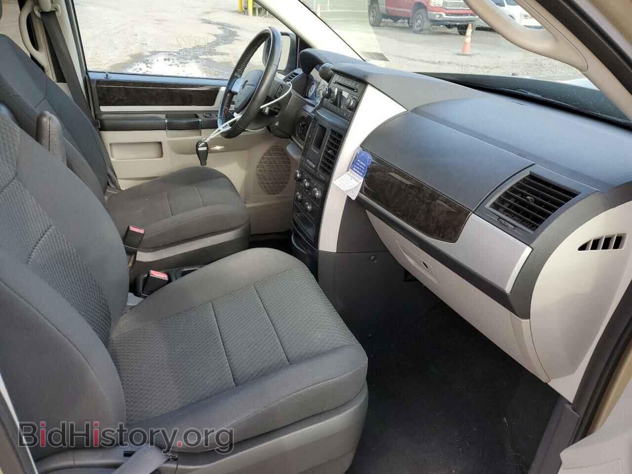 2010 DODGE CARAVAN - VIN: 2D4RN5DX0AR290215 - Фото 5