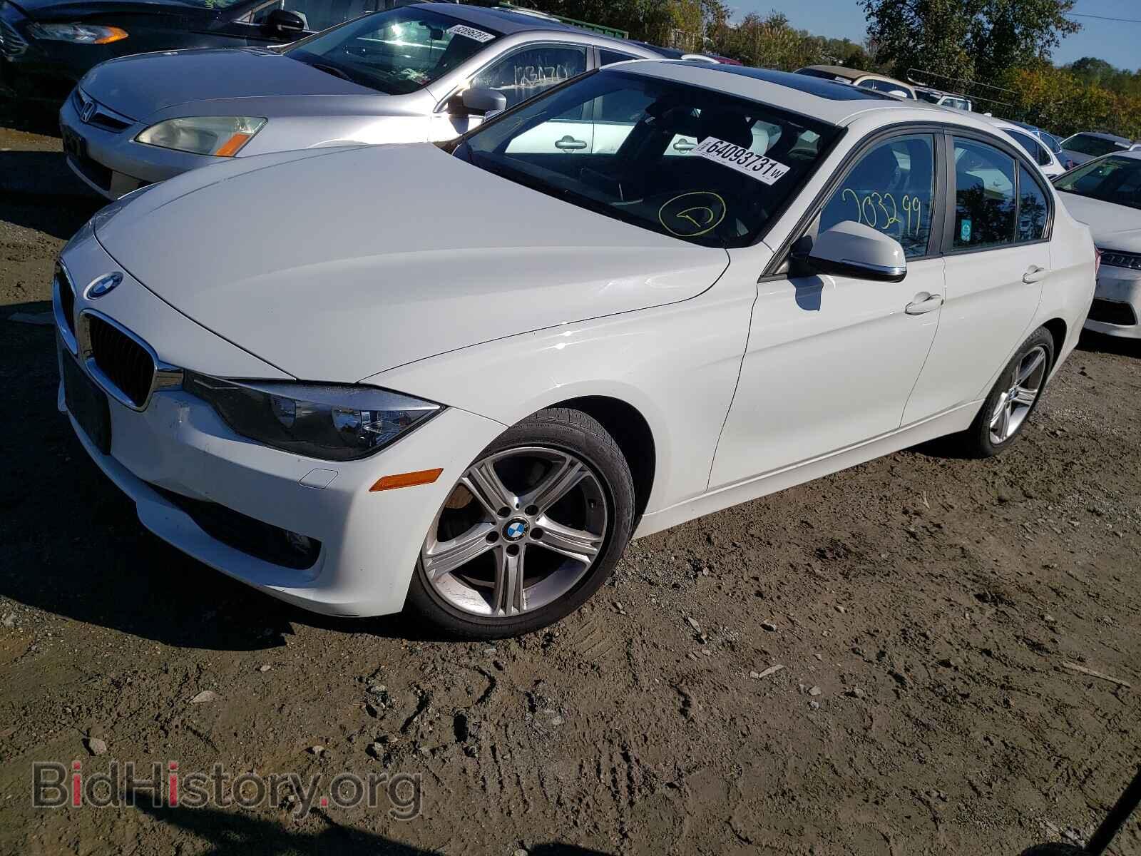 2013 BMW 3 SERIES - VIN: WBA3C3C56DF146951 - Фото 2