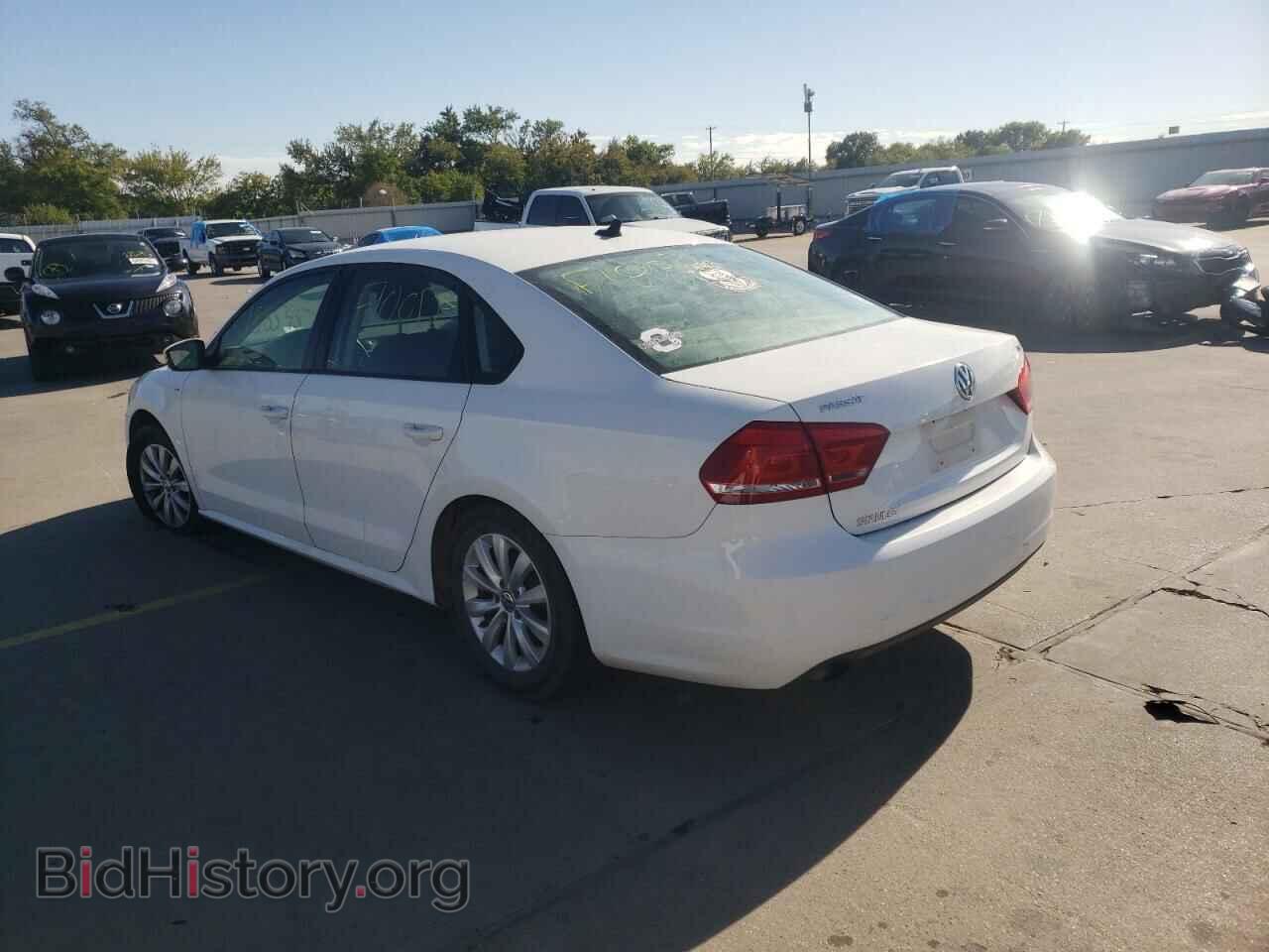 2015 VOLKSWAGEN PASSAT - VIN: 1VWAT7A31FC081141 - Фото 3