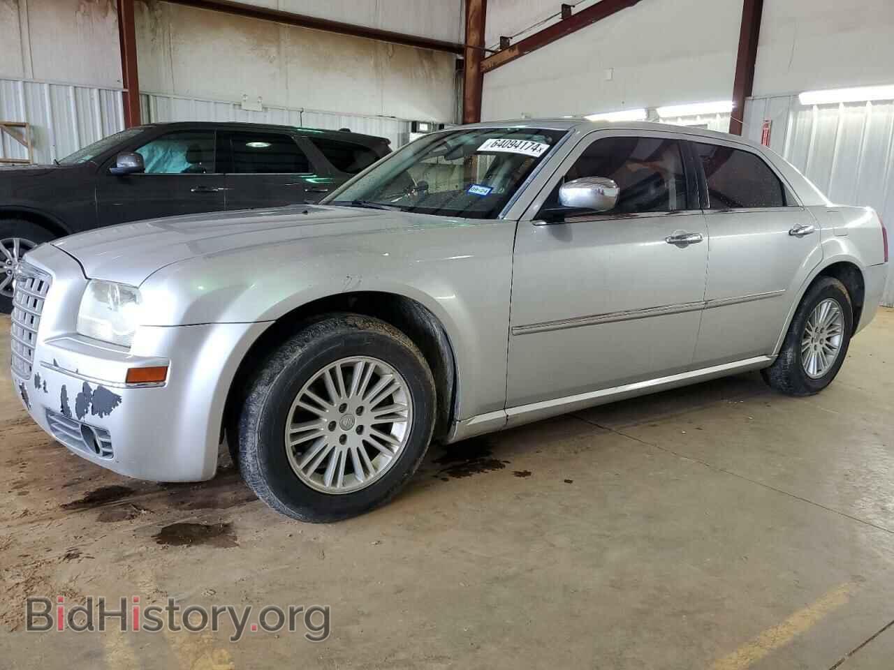 Photo 2C3CA5CV4AH250017 - CHRYSLER 300 2010