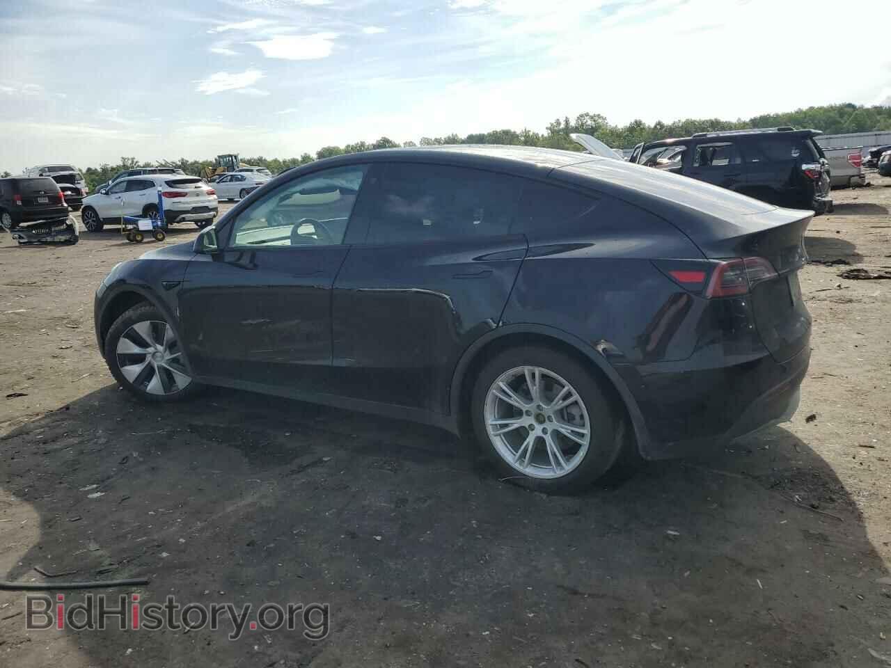 2021 TESLA MODEL Y - VIN: 5YJYGAEE1MF190245 - Фото 2