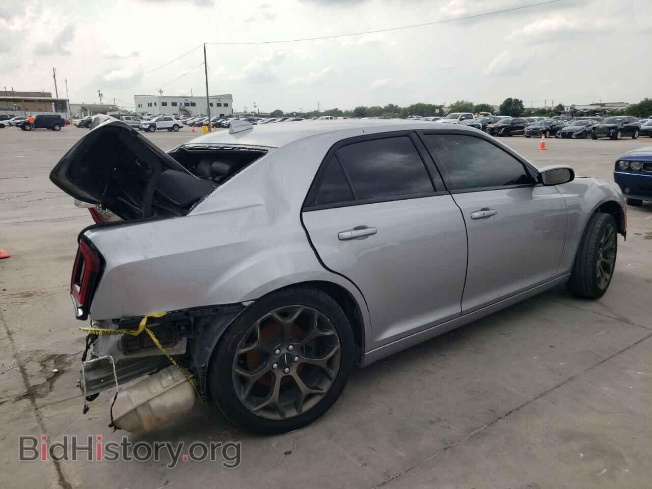 2016 CHRYSLER 300 - VIN: 2C3CCAGG9GH234399 - Фото 3