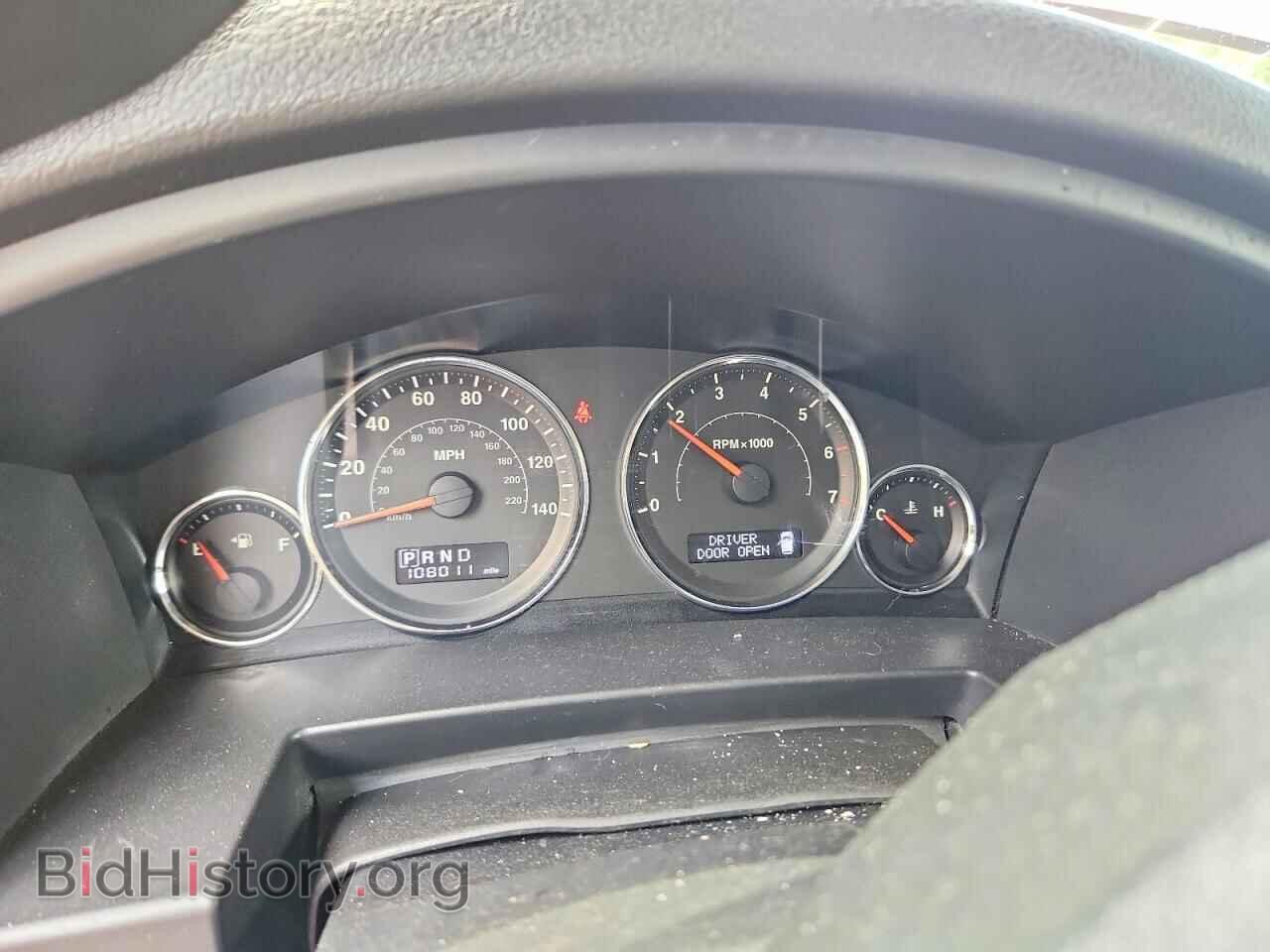 2010 JEEP COMMANDER - VIN: 1J4RG4GK2AC131569 - Фото 9