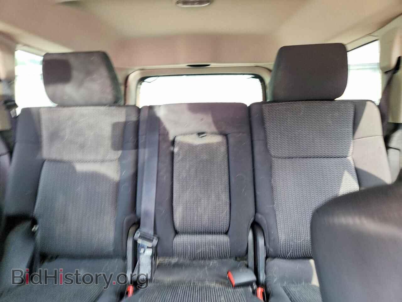 2010 JEEP COMMANDER - VIN: 1J4RG4GK2AC131569 - Фото 10