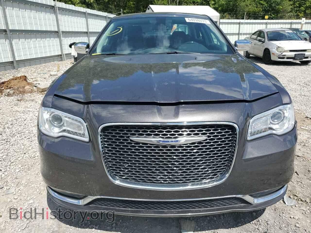 2019 CHRYSLER 300 - VIN: 2C3CCAEG7KH585629 - Фото 5