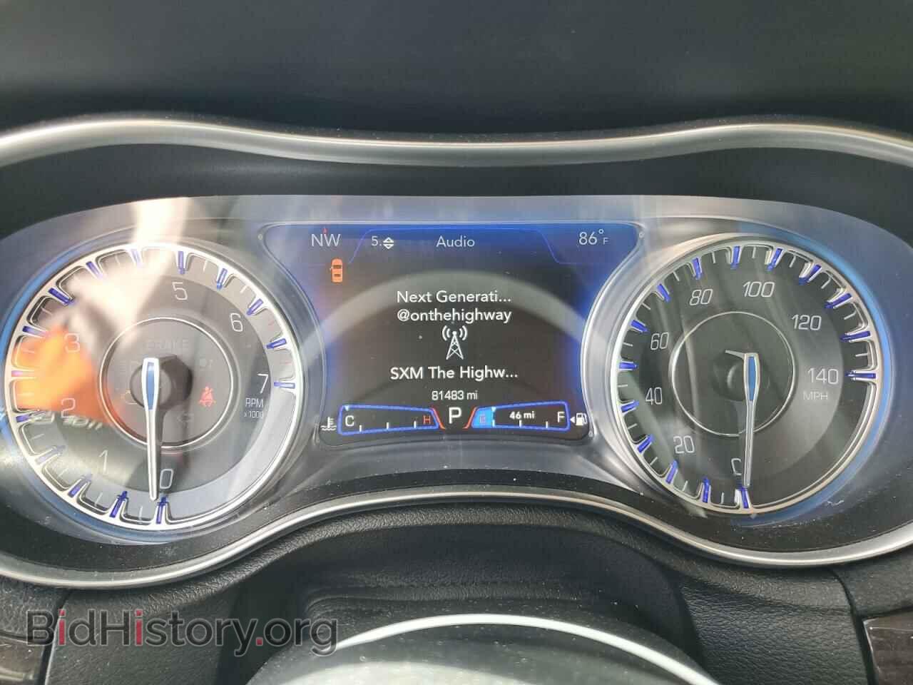 2019 CHRYSLER 300 - VIN: 2C3CCAEG7KH585629 - Фото 9