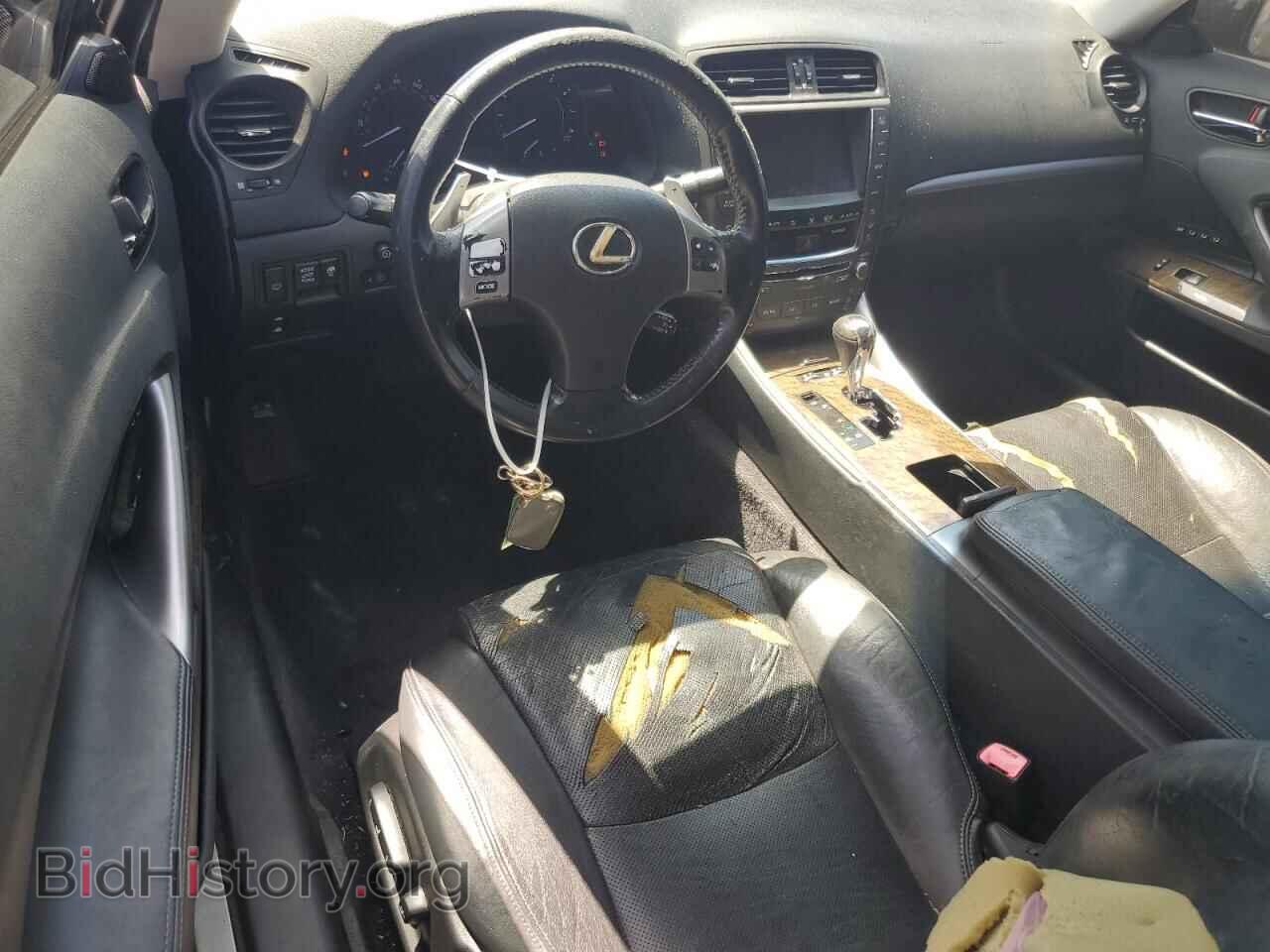 2011 LEXUS IS - VIN: JTHFE2C27B2506578 - Photo 8