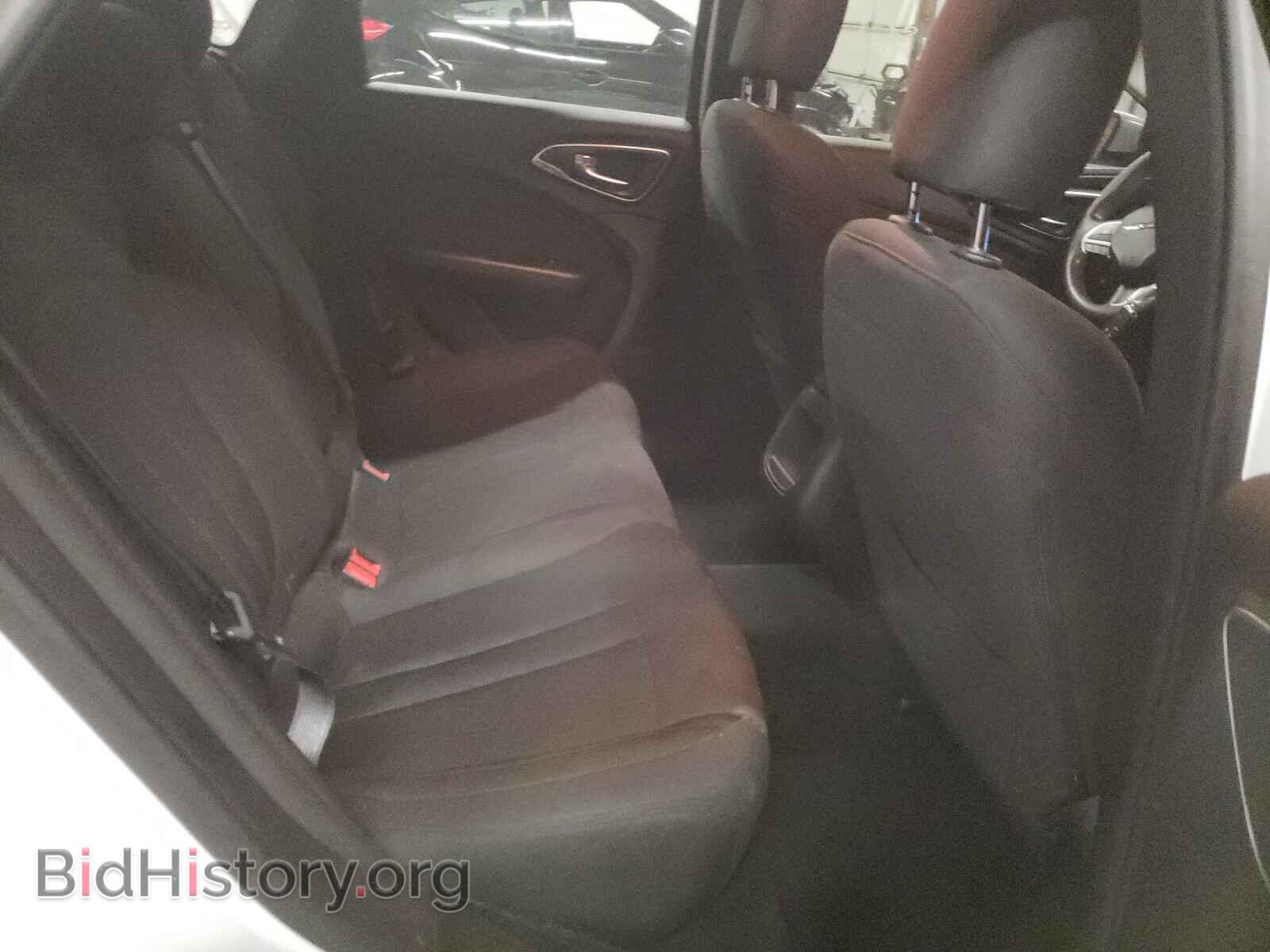 2015 CHRYSLER 200 - VIN: 1C3CCCAB0FN577178 - Фото 6