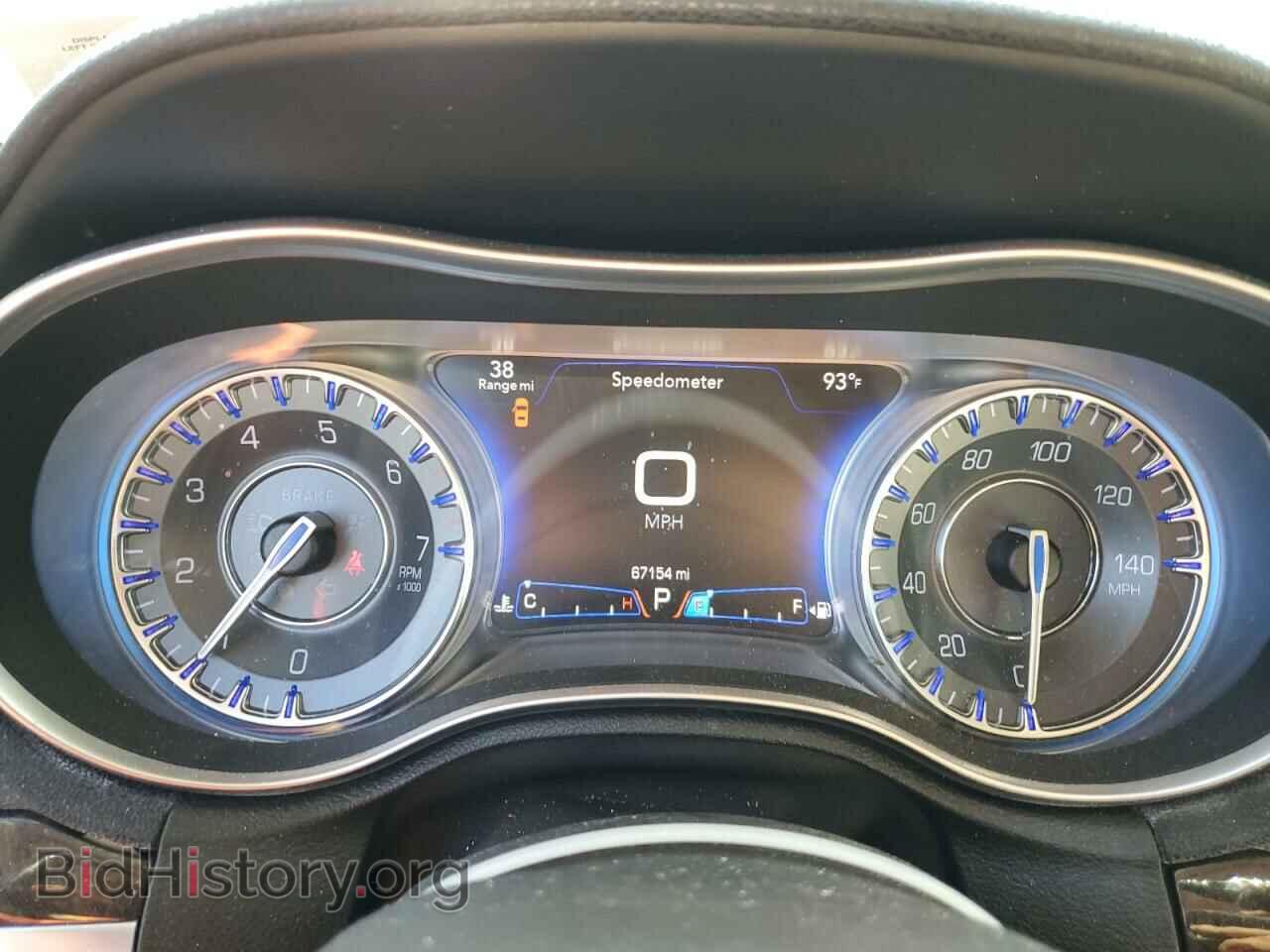 2015 CHRYSLER 300 - VIN: 2C3CCAEG2FH755594 - Фото 9
