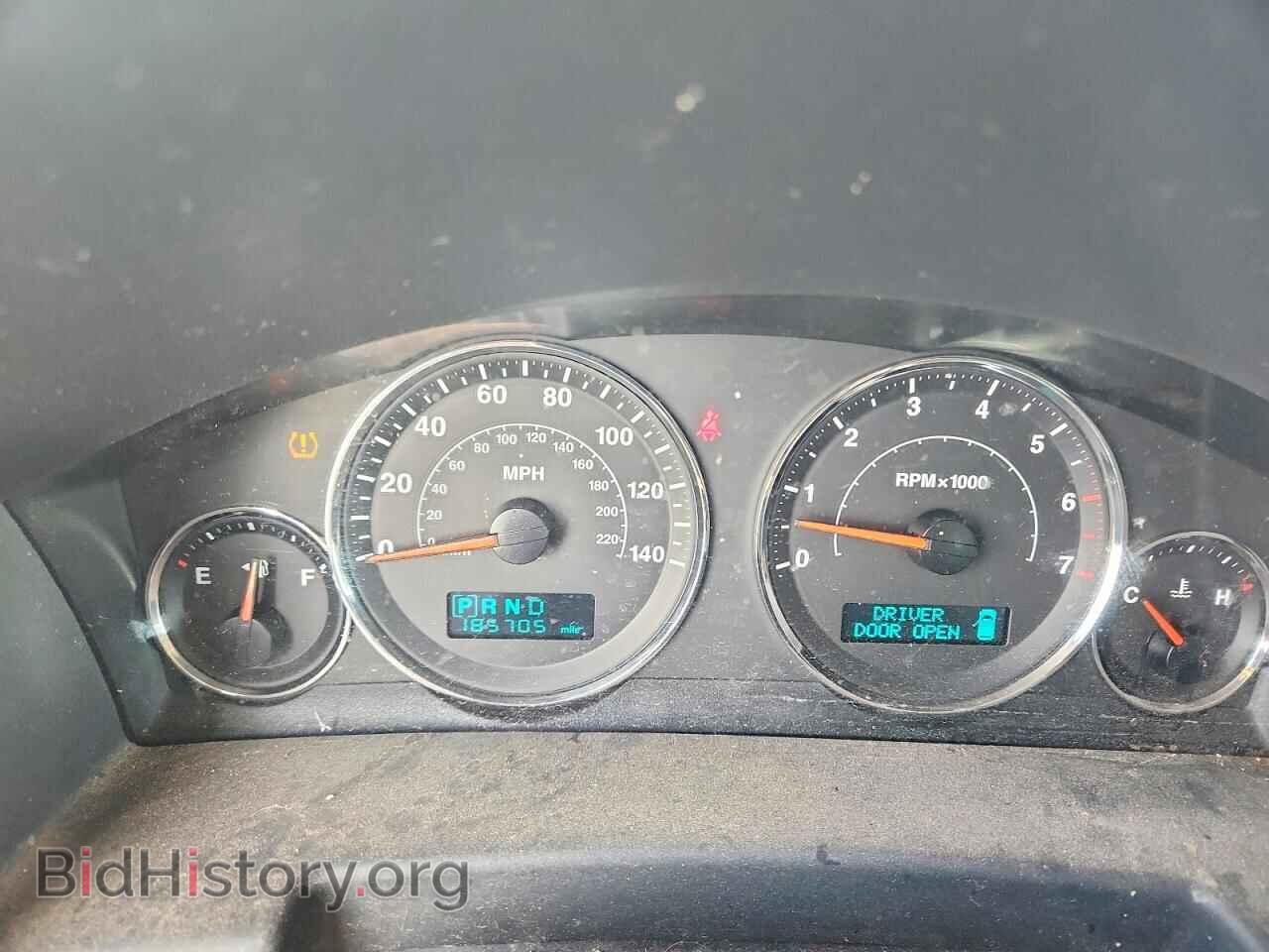 2007 JEEP COMMANDER - VIN: 1J8HG48P77C591940 - Photo 9