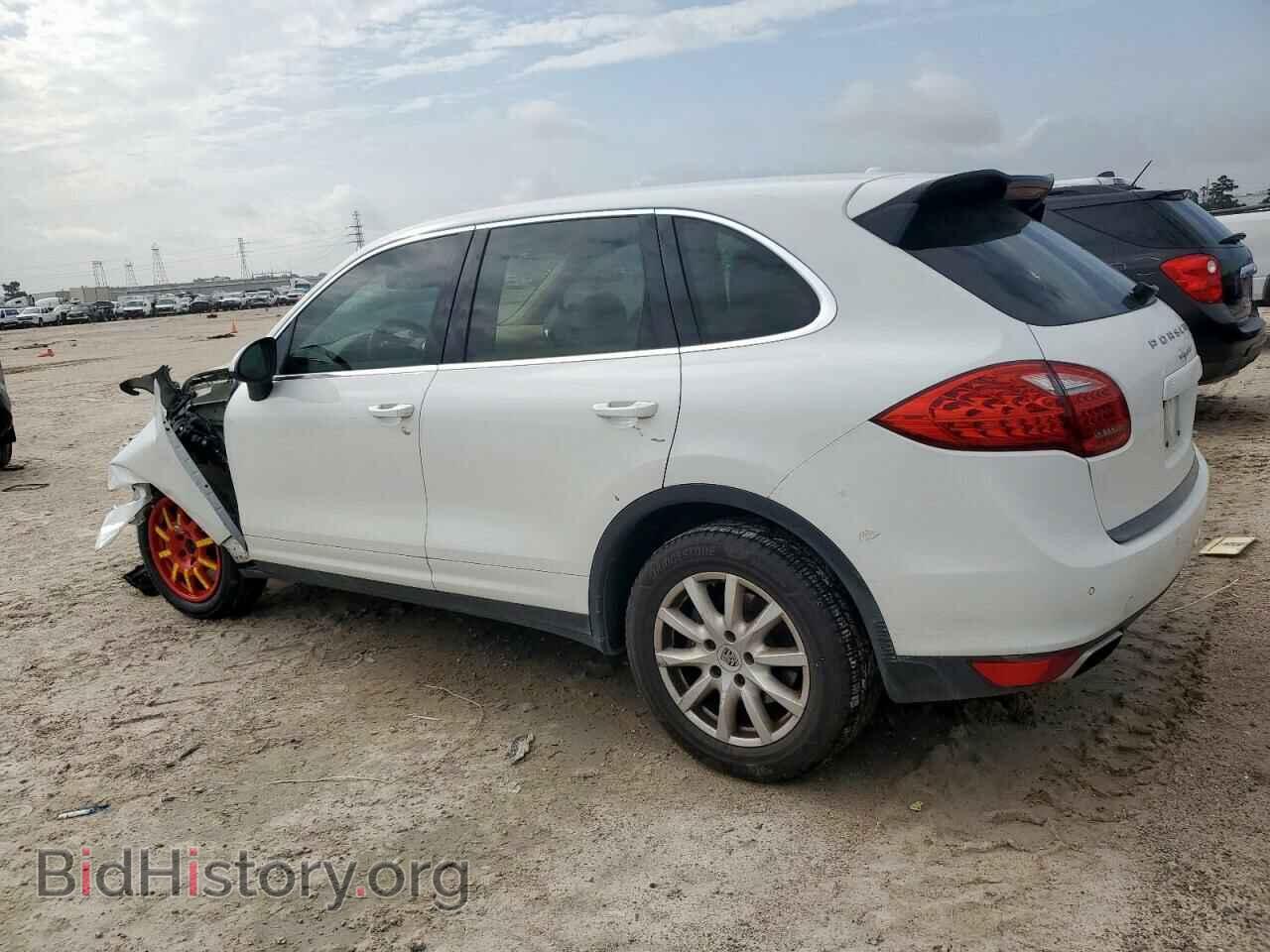 2014 PORSCHE CAYENNE - VIN: WP1AA2A28ELA04055 - Фото 2