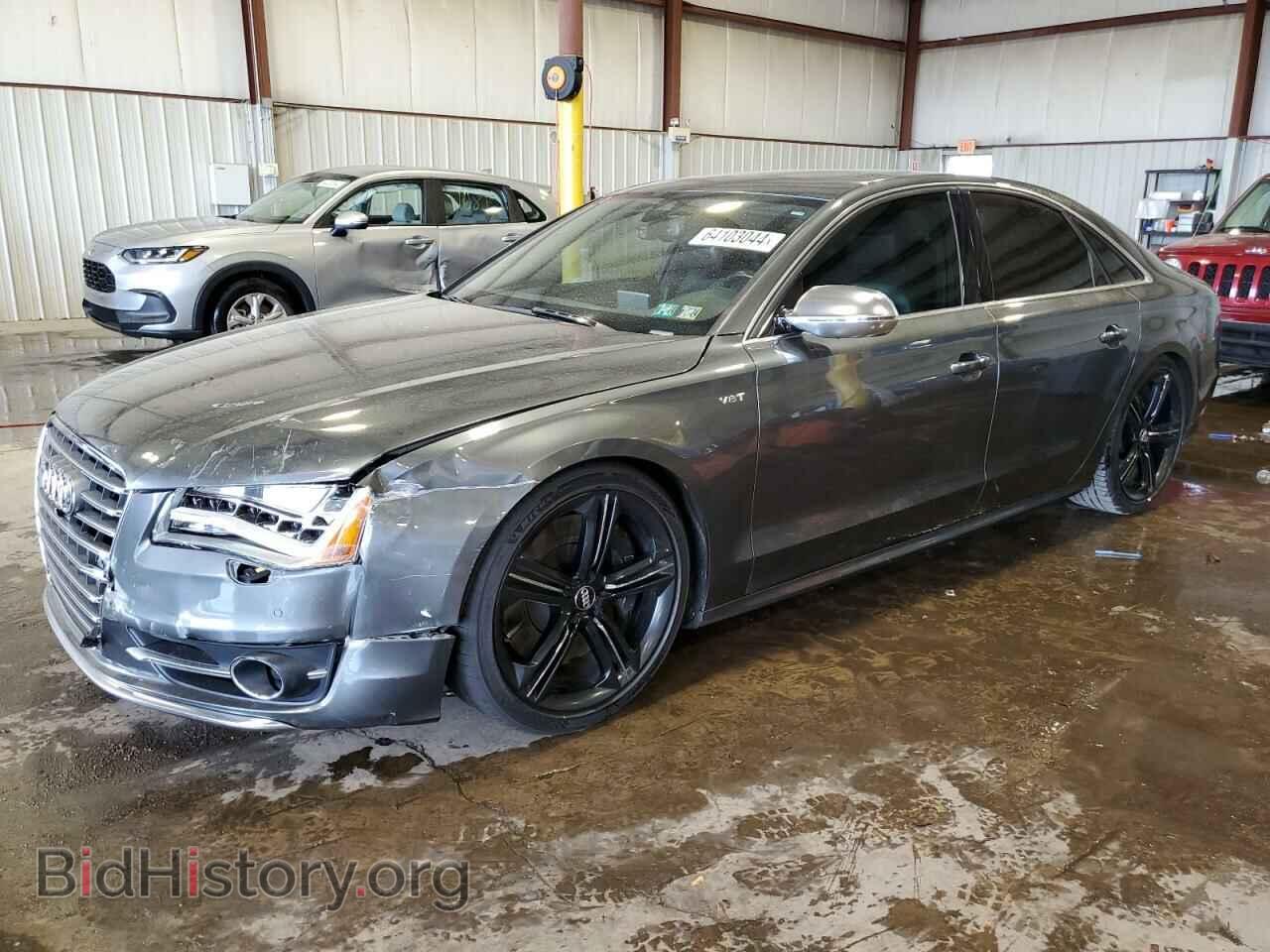 Photo WAUD2AFD4DN011696 - AUDI S8 2013