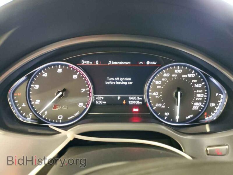 2013 Audi S8 (VIN WAUD2AFD4DN011696) — фото 9 из 12
