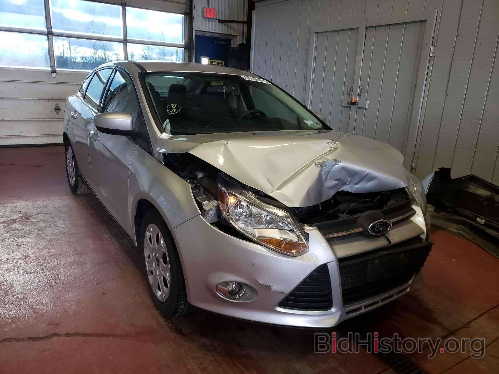 Photo 1FAHP3F2XCL447288 - FORD FOCUS 2012