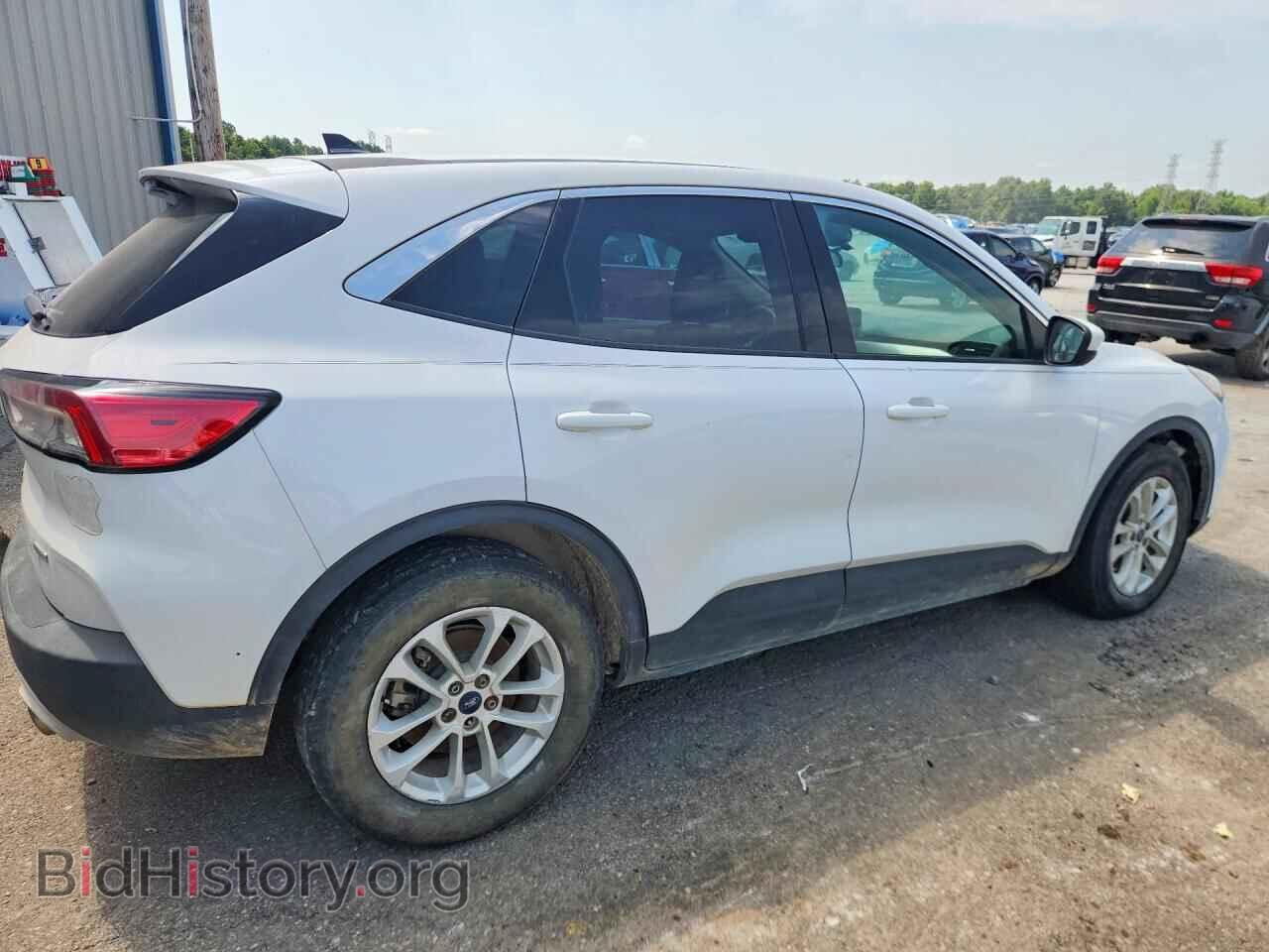 2020 FORD ESCAPE - VIN: 1FMCU0G69LUA10532 - Фото 3