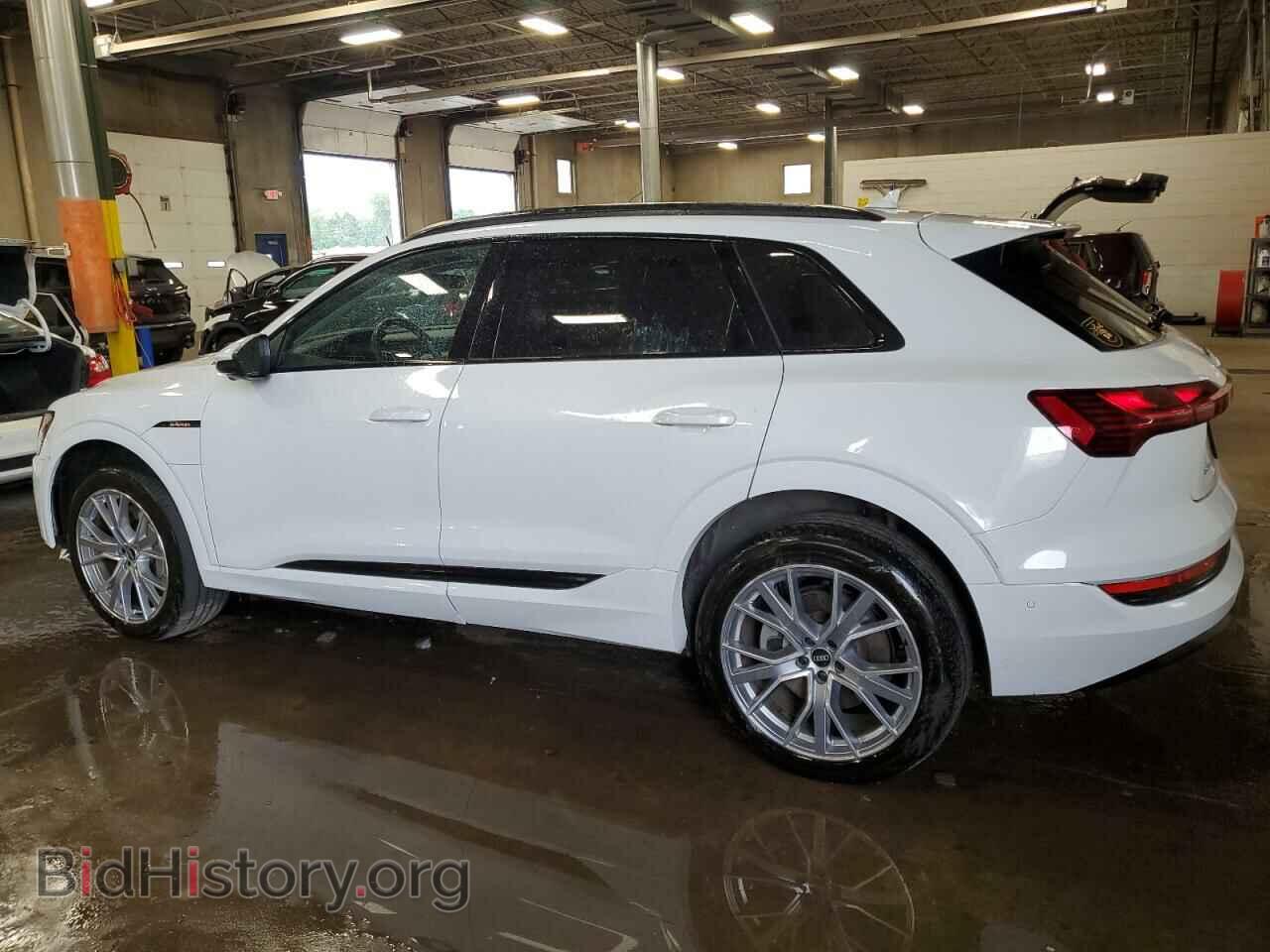 2021 AUDI E-TRON - VIN: WA1VAAGE1MB035662 - Photo 2