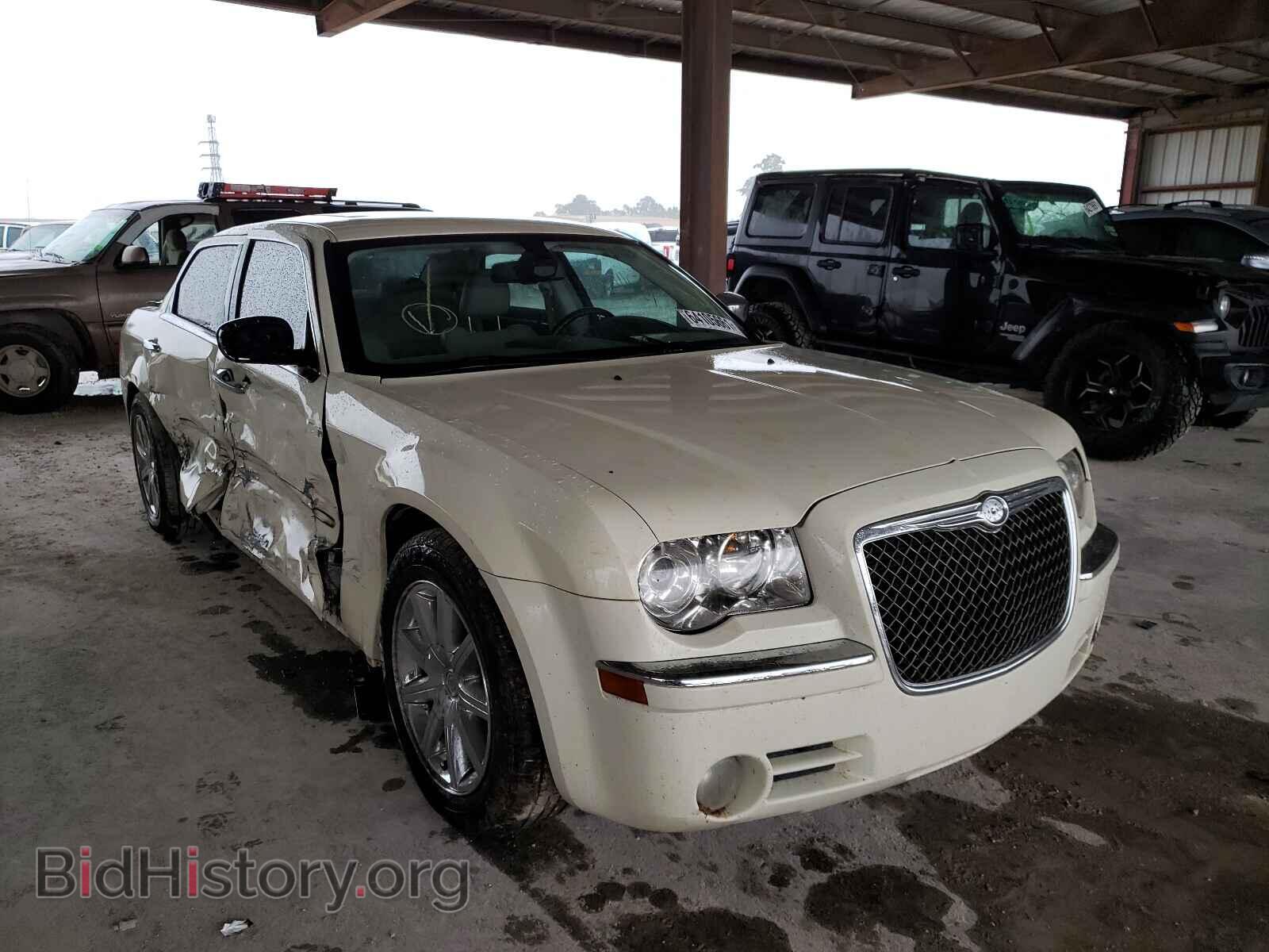 Photo 2C3CA6CT5AH145183 - CHRYSLER 300 2010
