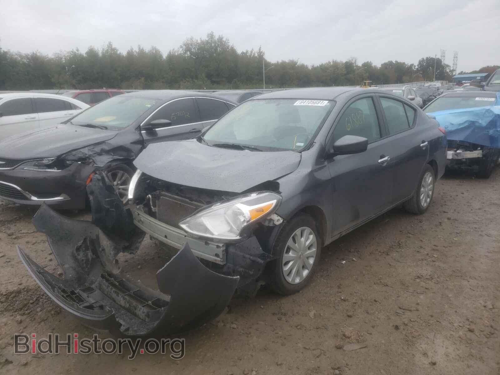 2019 NISSAN VERSA - VIN: 3N1CN7AP3KL842956 - Фото 2