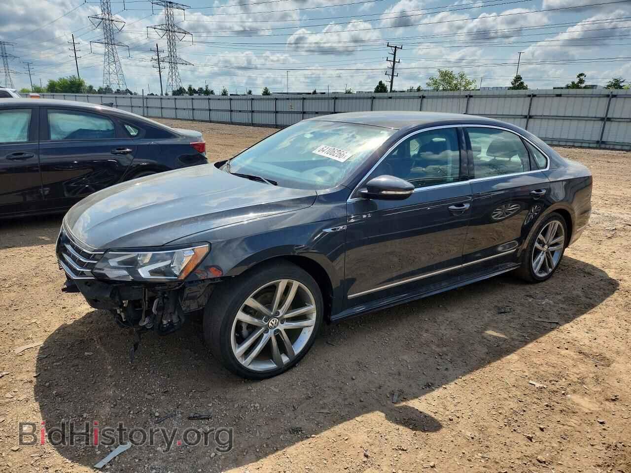 Photo 1VWDT7A35HC073236 - VOLKSWAGEN PASSAT 2017