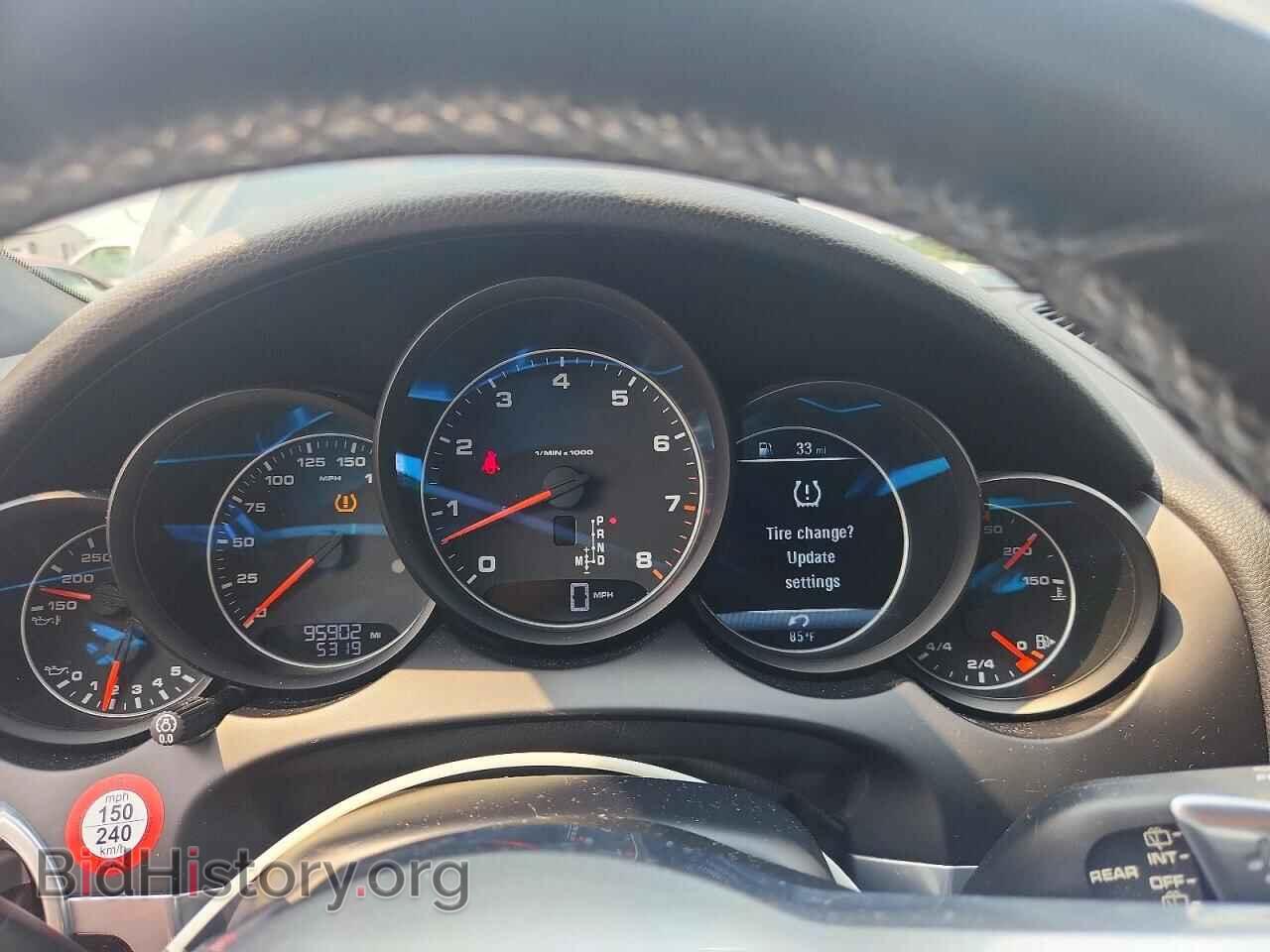 2016 PORSCHE CAYENNE - VIN: WP1AA2A2XGLA08787 - Photo 9