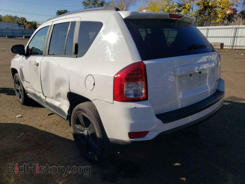 2012 Jeep COMPASS (VIN 1C4NJDBB7CD520542) — photo 3 of 10