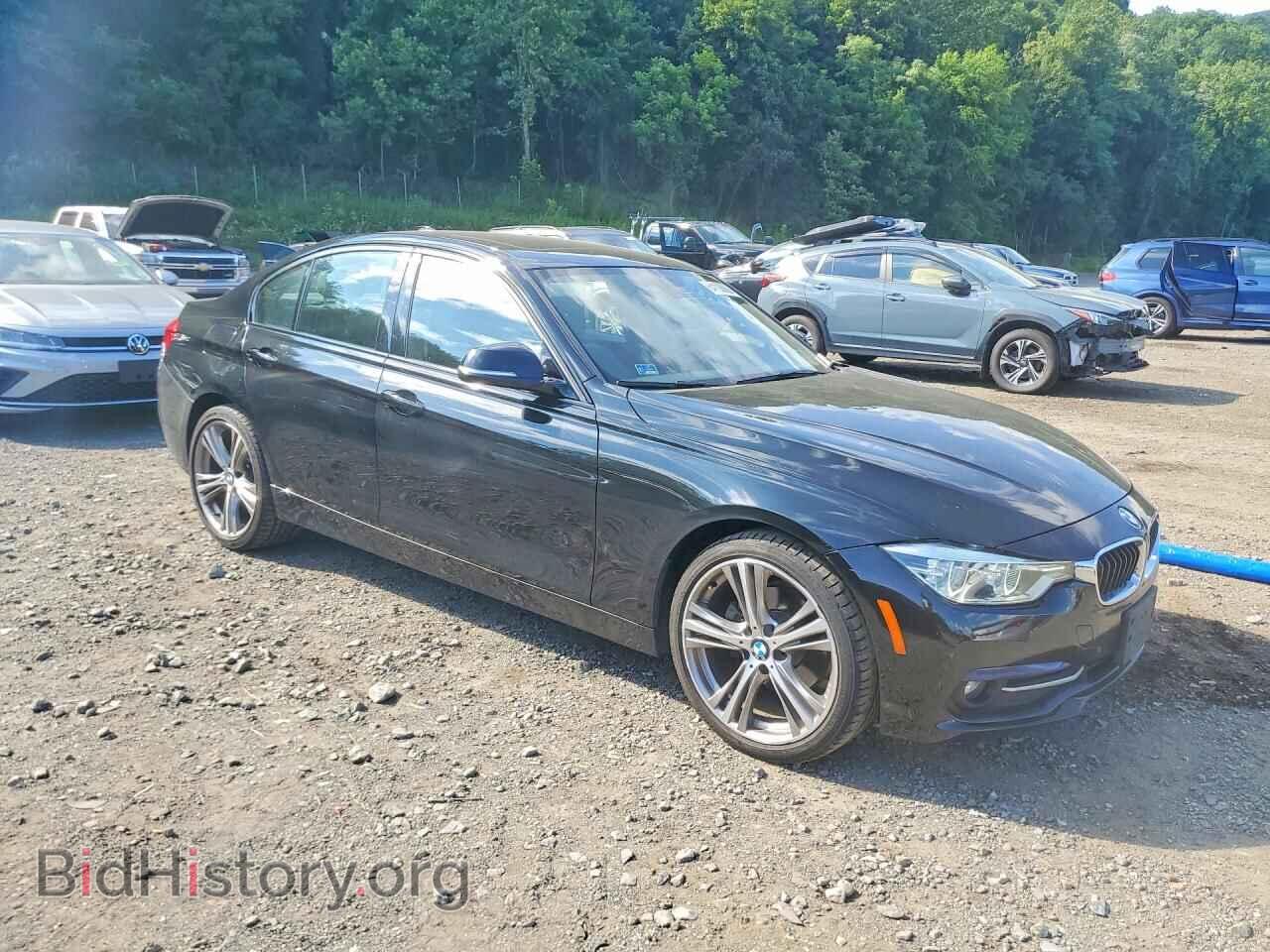 2017 BMW 3 SERIES (VIN WBA8A3C33HA066763) — photo 4 of 12
