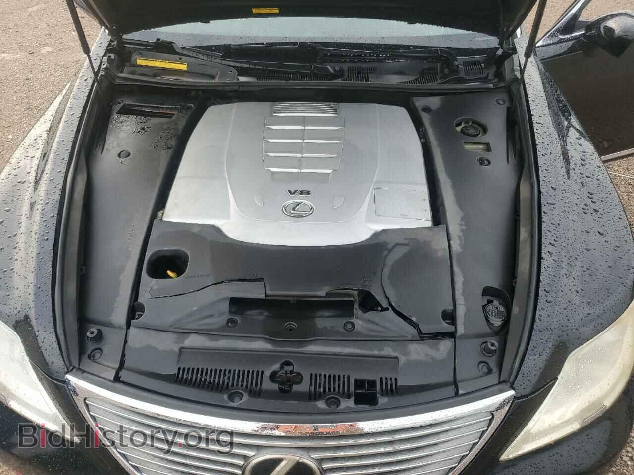 2007 LEXUS LS460 - VIN: JTHGL46F575008924 - Photo 11