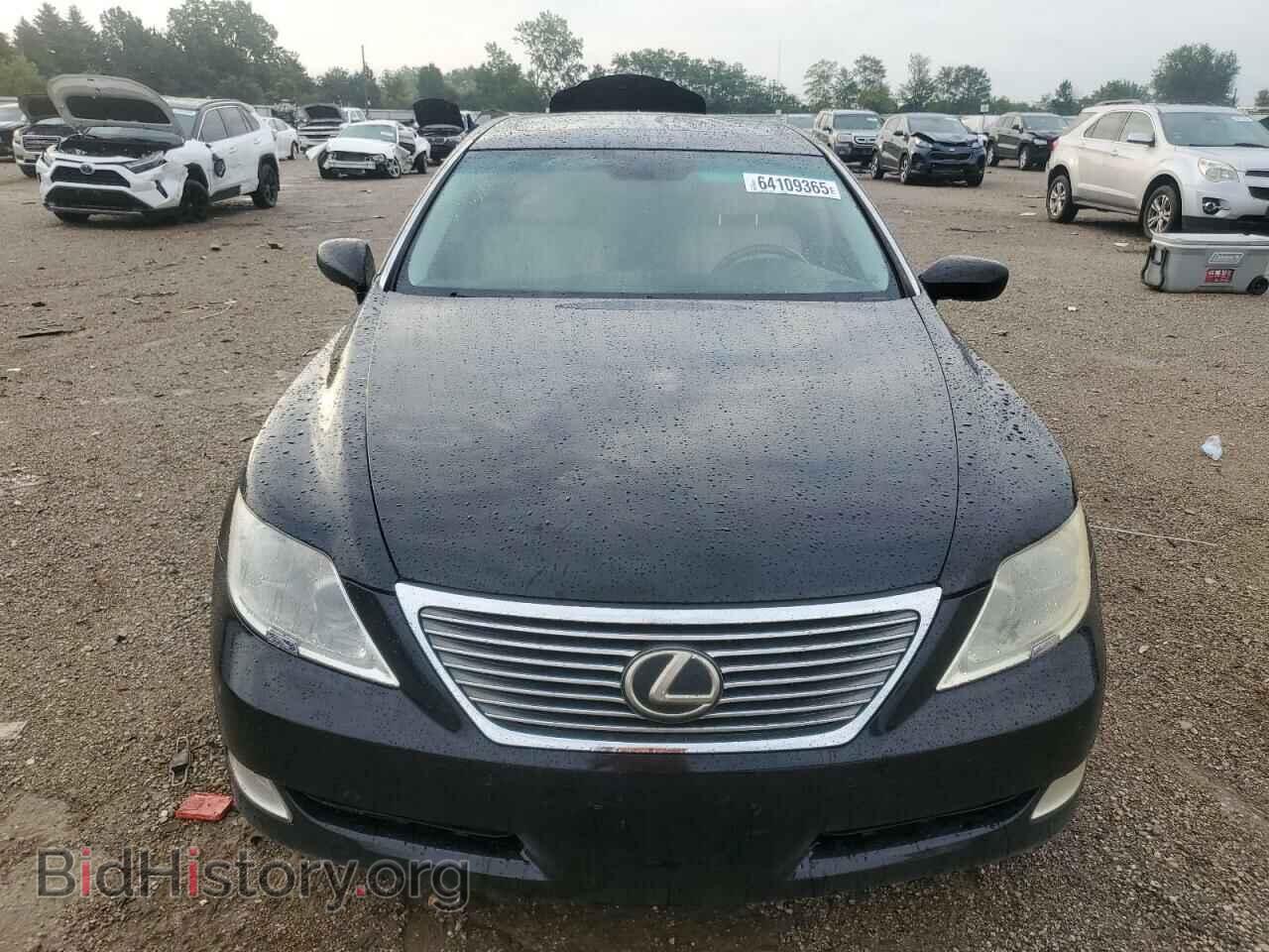2007 LEXUS LS460 - VIN: JTHGL46F575008924 - Photo 5