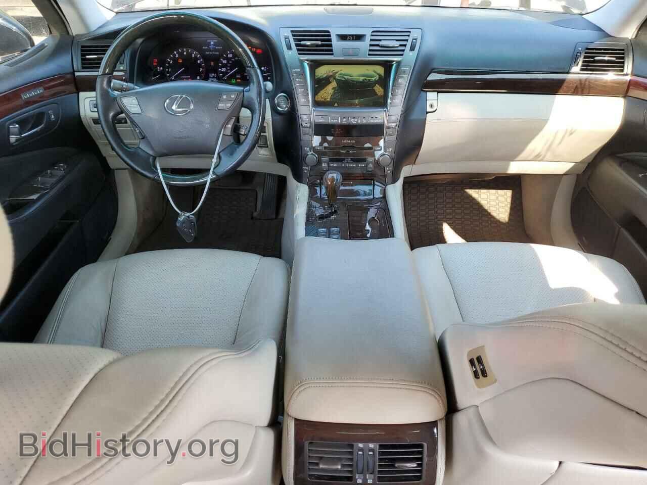 2007 LEXUS LS460 - VIN: JTHGL46F575008924 - Photo 8