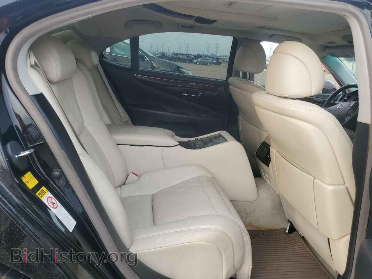 2007 LEXUS LS460 - VIN: JTHGL46F575008924 - Photo 10