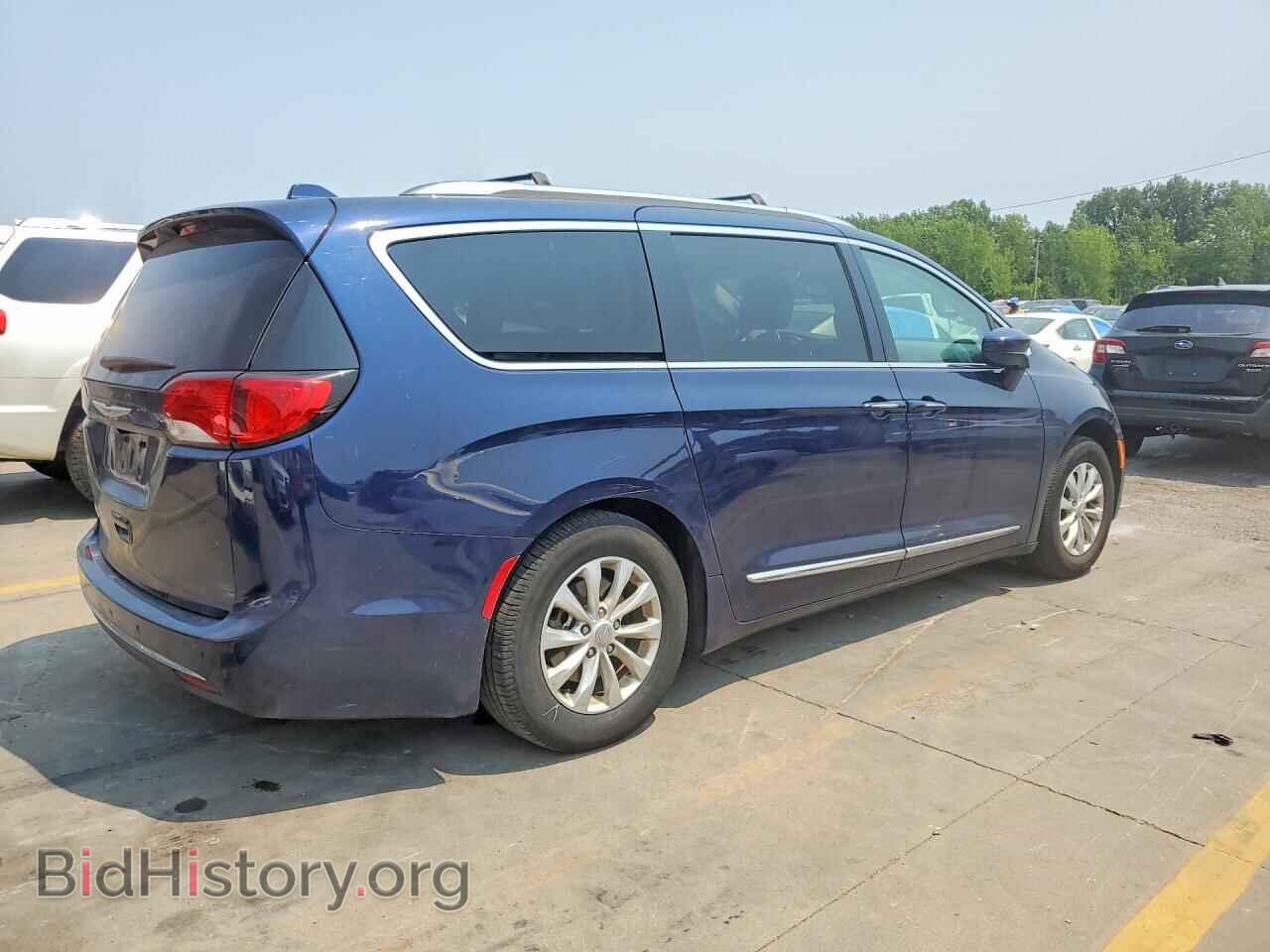 2018 CHRYSLER PACIFICA - VIN: 2C4RC1BG3JR246563 - Photo 3