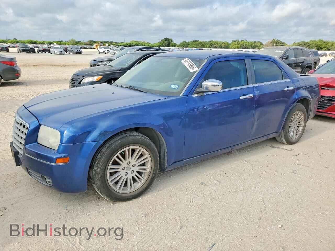 Фотография 2C3CA4CD6AH328833 - CHRYSLER 300 2010
