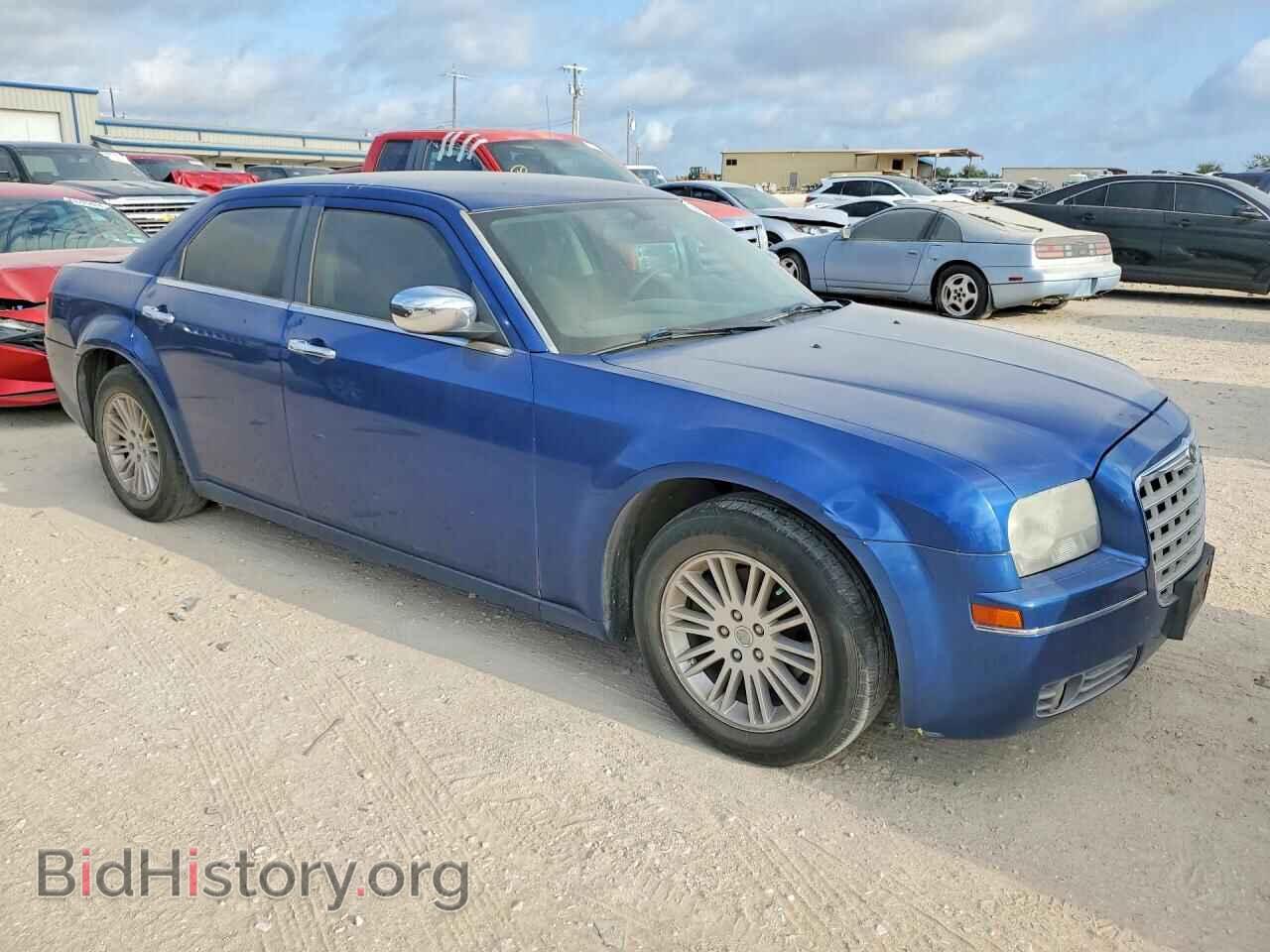 2010 CHRYSLER 300 - VIN: 2C3CA4CD6AH328833 - Фото 4
