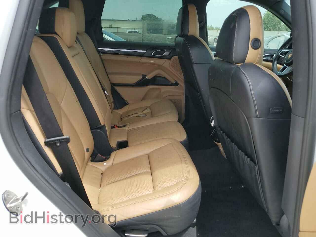 2016 PORSCHE CAYENNE - VIN: WP1AA2A26GLA05286 - Фото 10
