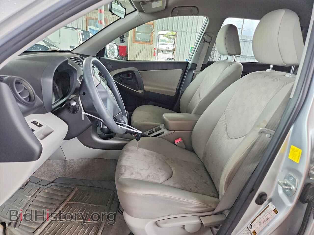 2010 TOYOTA RAV4 - VIN: JTMBK4DVXAD017740 - Фото 7