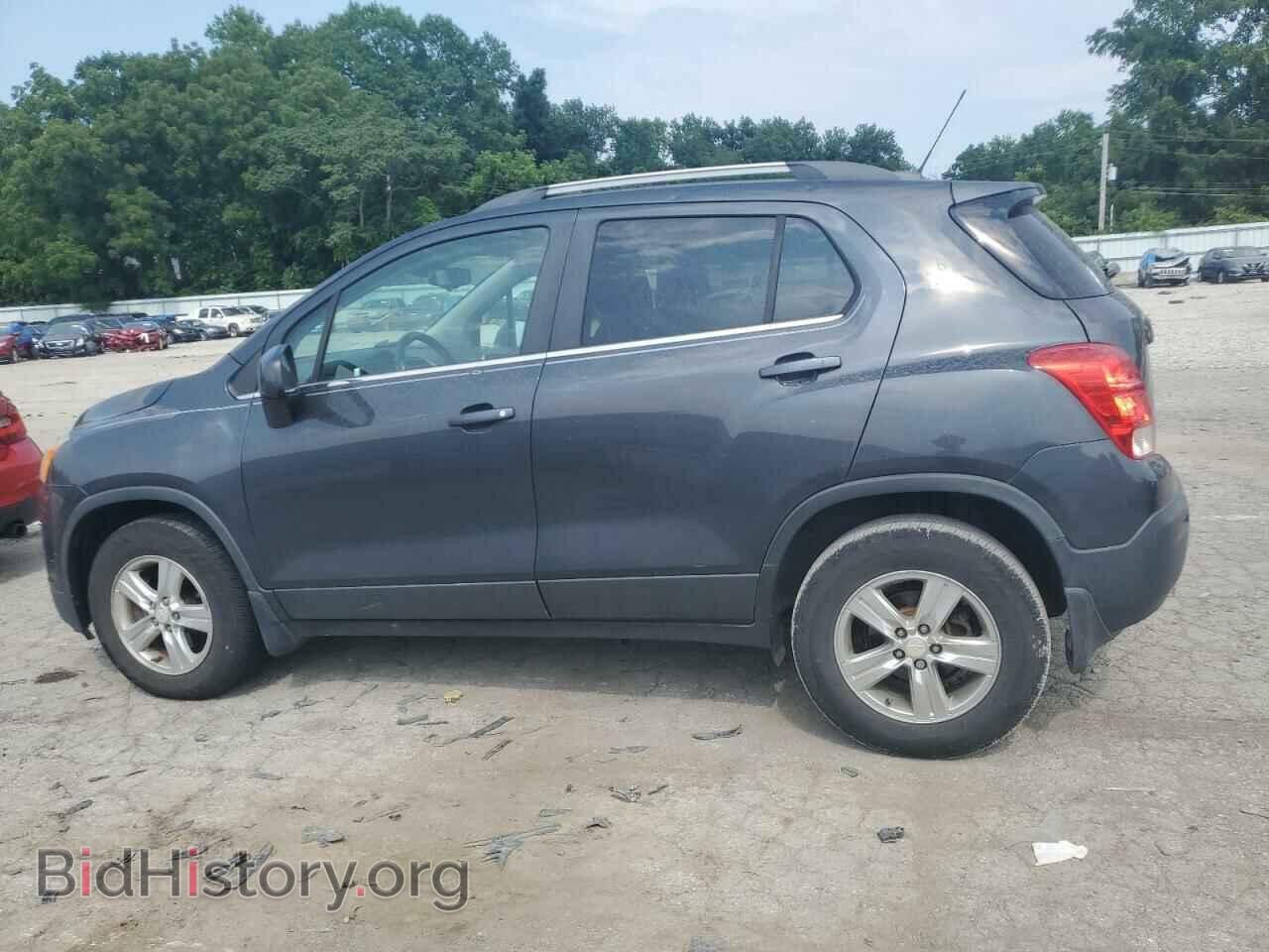 2016 CHEVROLET TRAX - VIN: 3GNCJPSB3GL155552 - Фото 2