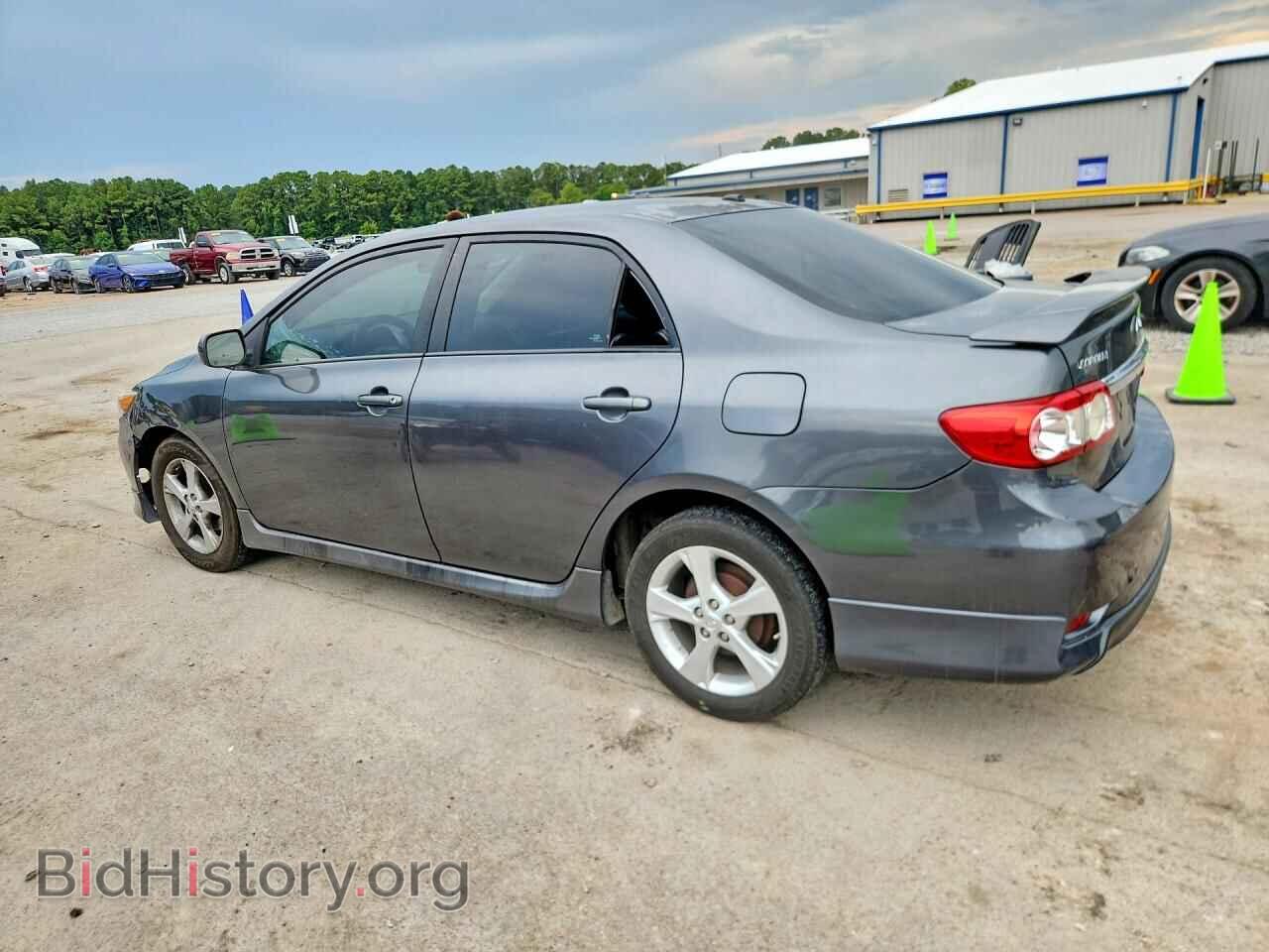 2011 TOYOTA COROLLA - VIN: 2T1BU4EE0BC606688 - Фото 2