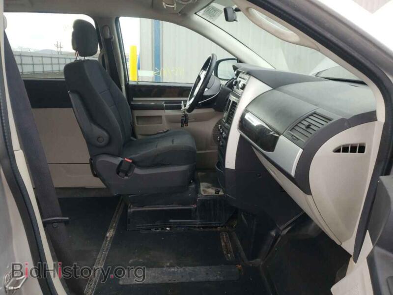 2010 Dodge CARAVAN (VIN 2D4RN5D14AR317623) — photo 5 of 10