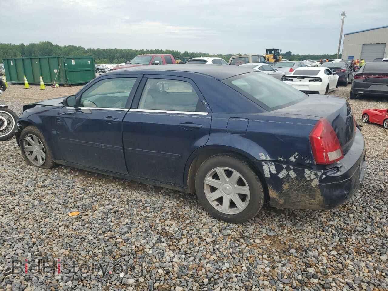 2005 CHRYSLER 300 - VIN: 2C3JA43R25H615076 - Фото 2