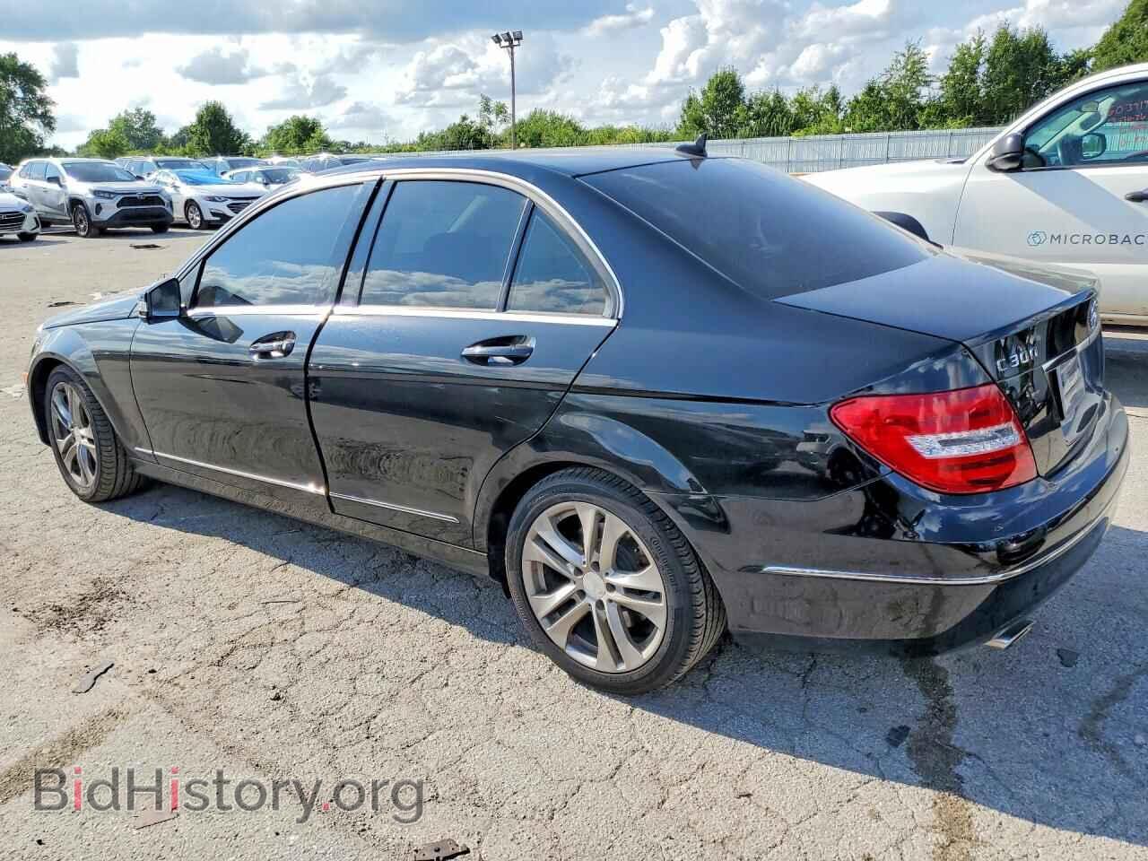 2014 MERCEDES-BENZ C-CLASS - VIN: WDDGF8AB6EA920721 - Фото 2