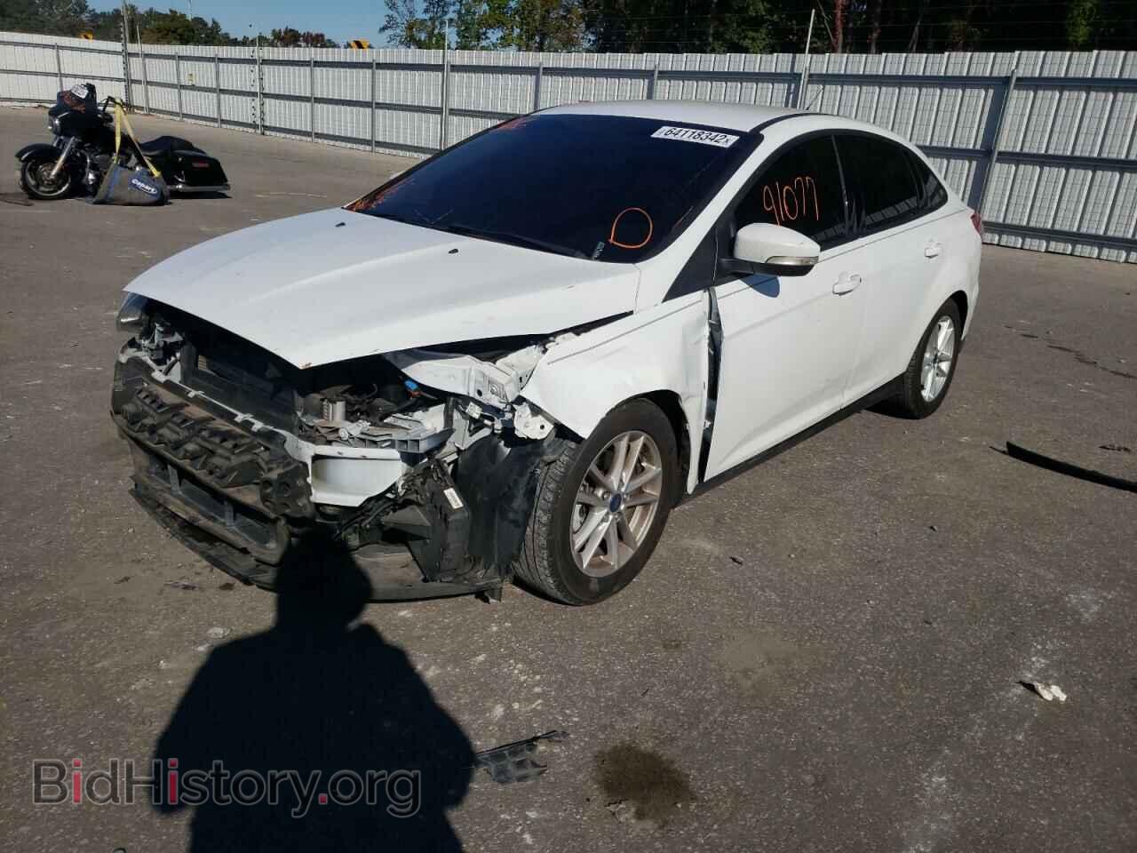 2016 FORD FOCUS - VIN: 1FADP3F20GL331795 - Фото 2