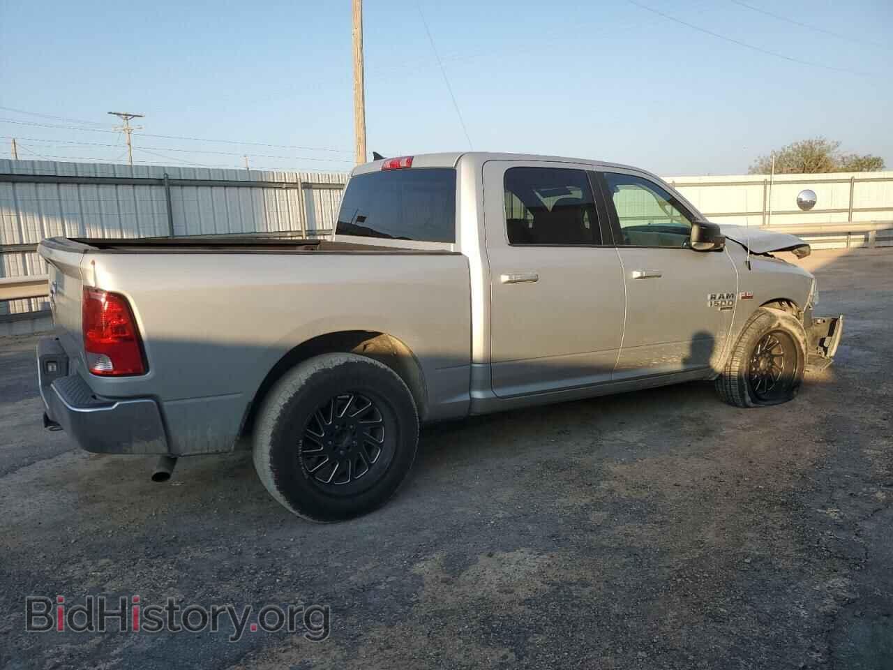2019 RAM 1500 - VIN: 1C6RR6LT0KS552117 - Фото 3
